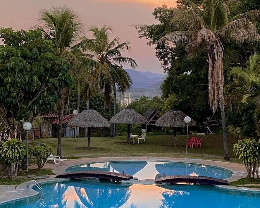 Hotel en Puerto Quijarro | El Pantanal Hotel Resort 4*