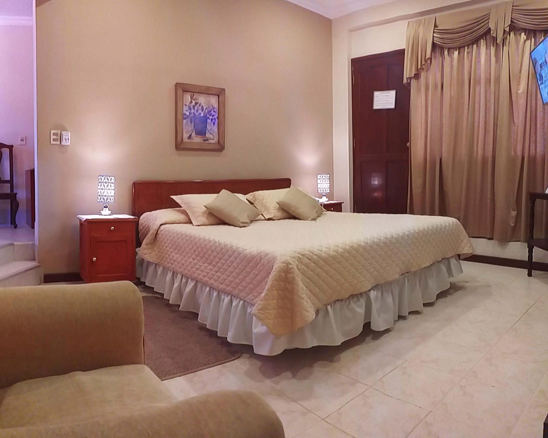 Hotel en Tarija l El Carmen 3*