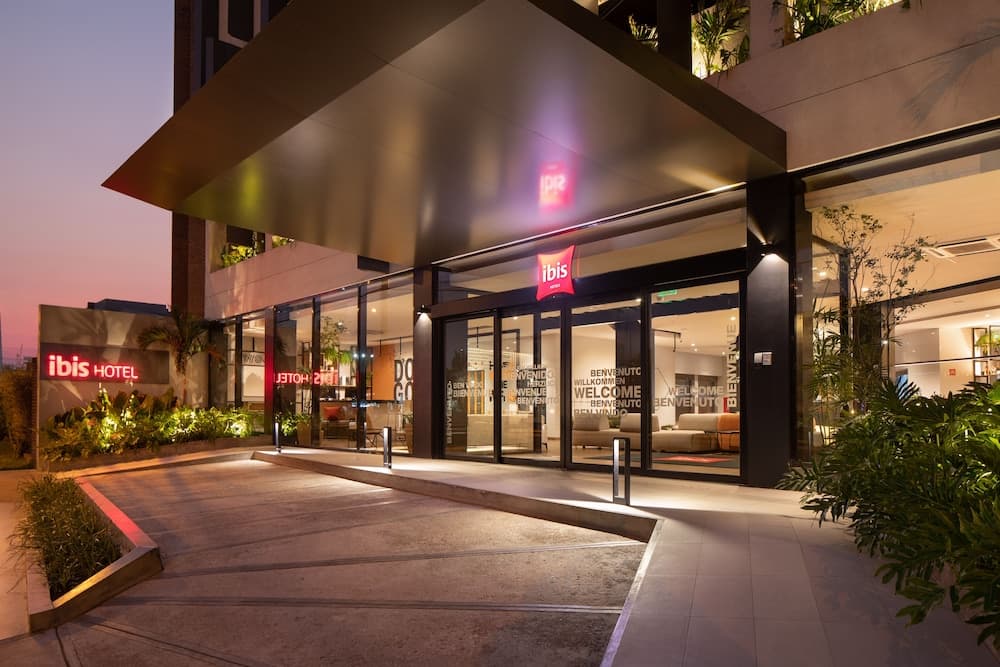 Hotel en Santa Cruz l Ibis Hotel 3*