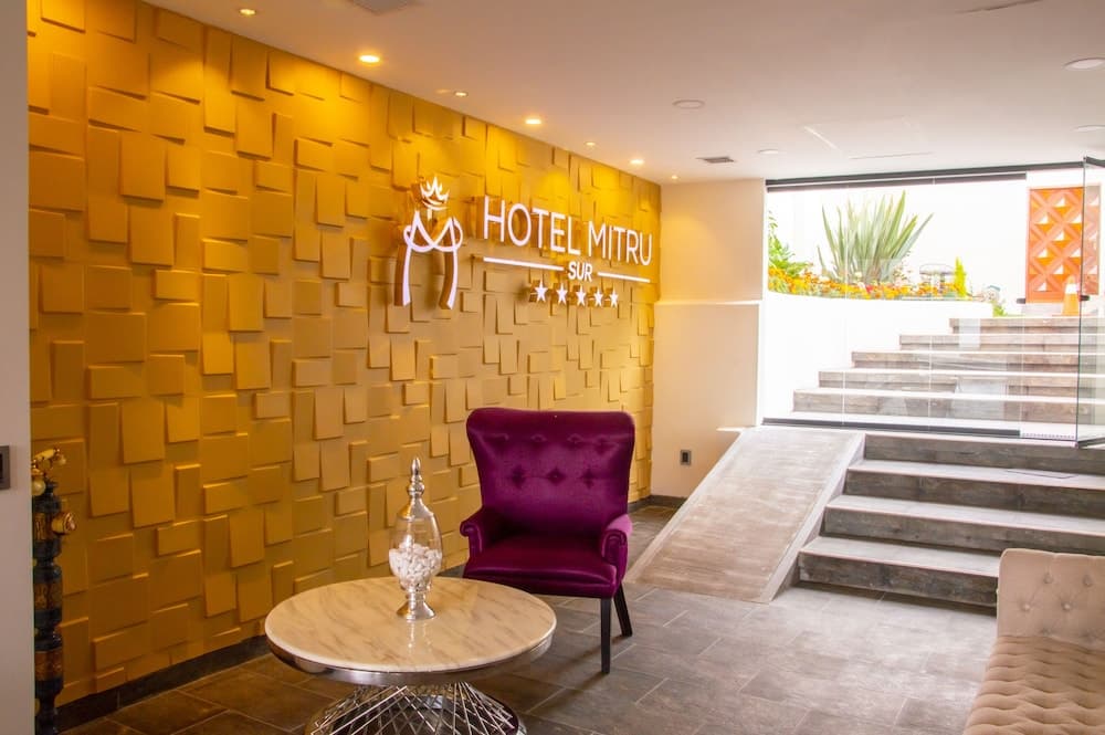 Hotel en La Paz l Mitru Sur 5*